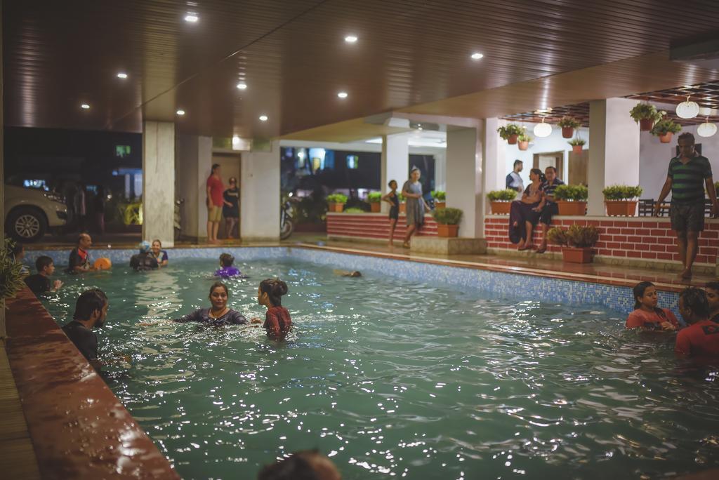 White House Beach Resort Nagaon  Exterior foto