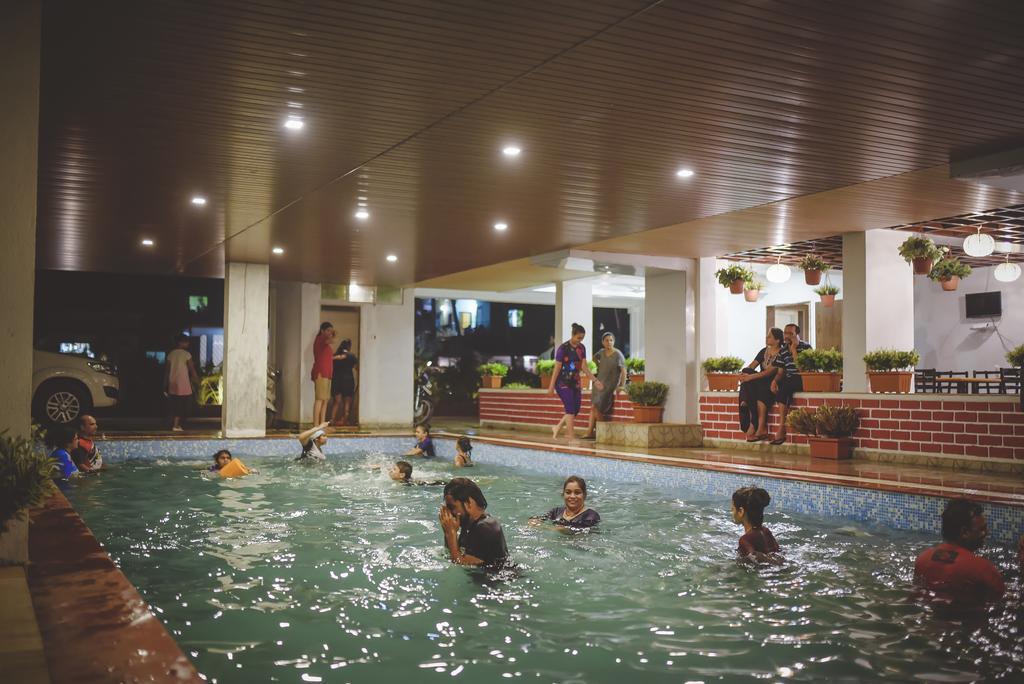 White House Beach Resort Nagaon  Exterior foto