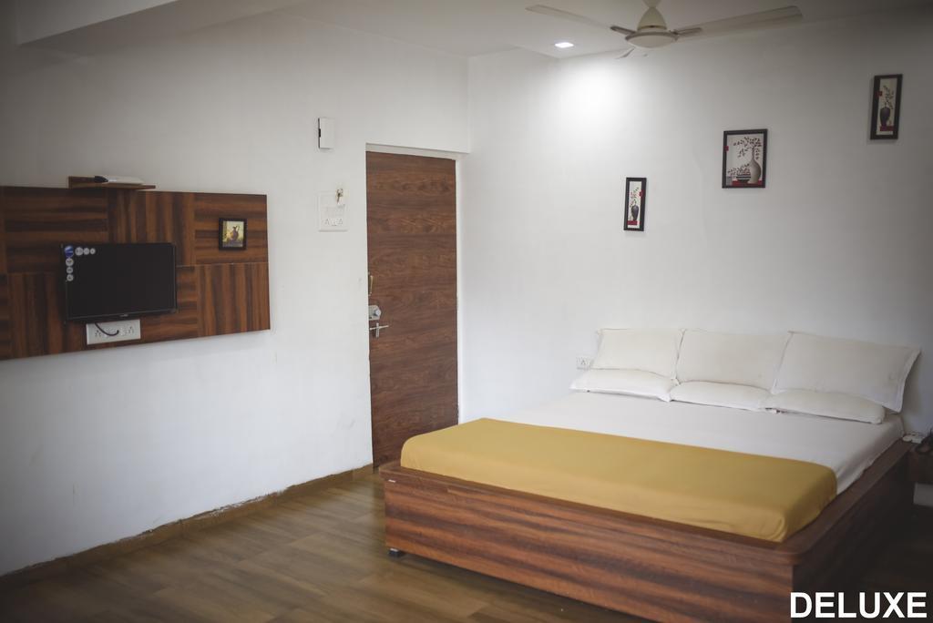 White House Beach Resort Nagaon  Exterior foto